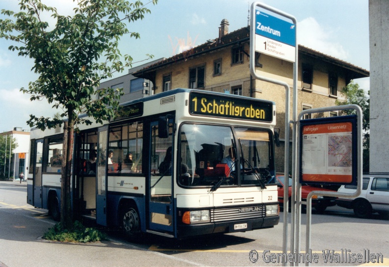 Einweihung Erste Ortsbuslinie_1992_Öffentliche Aufgaben_4801_low_res.jpg