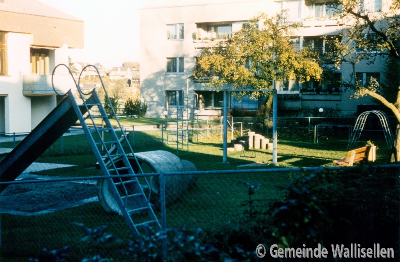 Spielplatz_1989_Siedlungsentwicklung, Architektur_5905_low_res.jpg